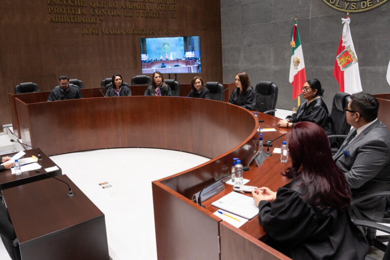 rinde_protesta_presidenta_fanny5